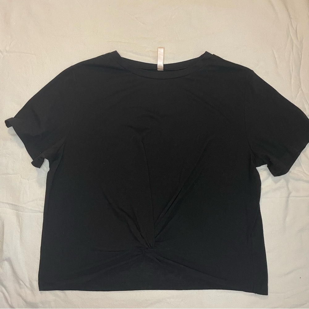 Jinkesi Black Crop Top Size XL Front Twist